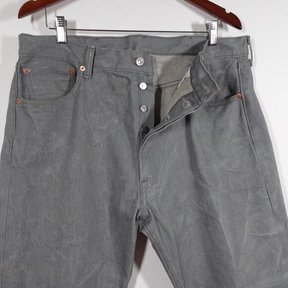 Levi's 501 Jeans Men's Size 38x32 Silver Gray Denim Shrink to Fit Button Fly - Picture 6 of 13